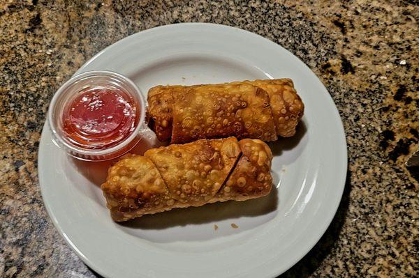 Egg rolls, delicious!