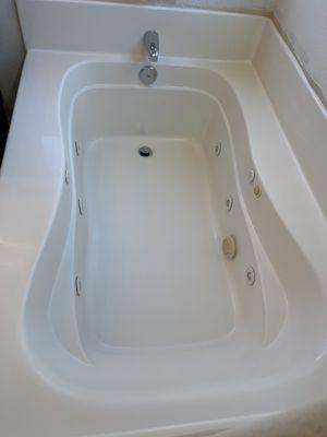 Tub