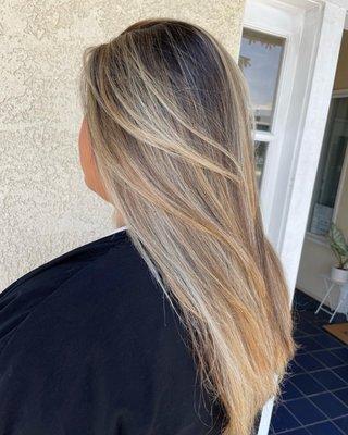 Blonde balayage