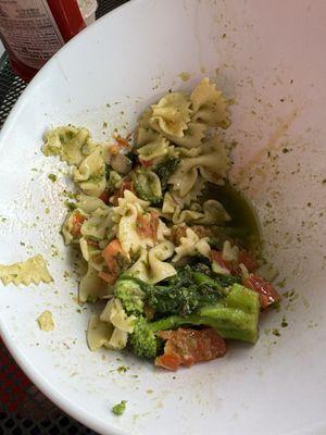 Pesto pasta. Ew.