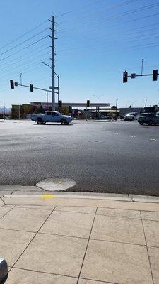 A perspective photo of the soon to open Boulder City 7-Eleven.