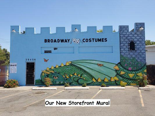 Our new storefront mural created by artist Lauren Wolf @artbylaurenwolf