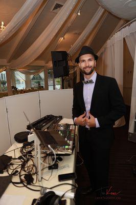 Djing a wedding at the Vineyards in Simi Valley - Wedding DJ