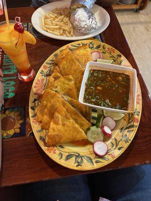 Mother birria quesadilla! Good enough for 2 people. I got full by just looking at this! Good food and drinks