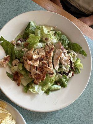 Caesar salad with grilled chicken