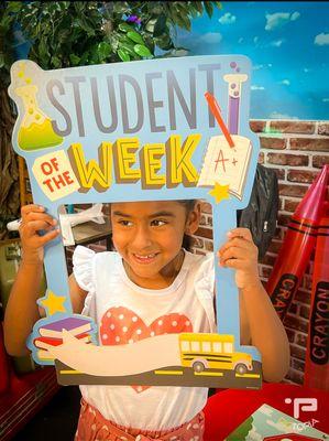 Infectious enthusiasm! This selfie captures the spirit excellence as Student of the Week at Pictopia. Pure joy!  #SmartKidsAtPictopia"