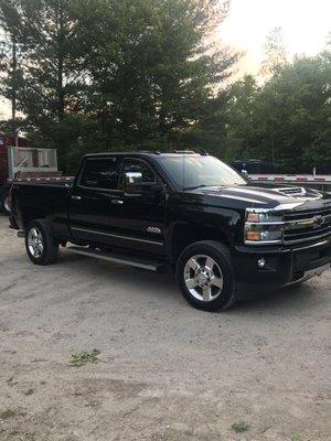 2018 2500 Chevy Silverado High Country