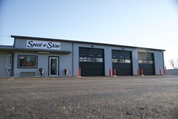 This is the front of our shop and what you as a customer would see from the parking lot.