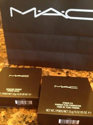 MAC studio fix NW35 and bronzing powder.