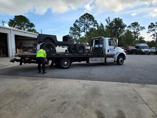 Classic car towing and transport