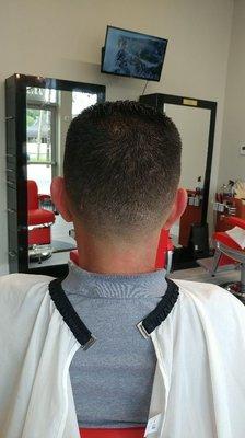 Low medium skin fade