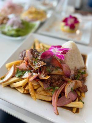 Lomo Saltado