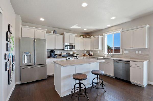 Stoneridge Encore Kitchen