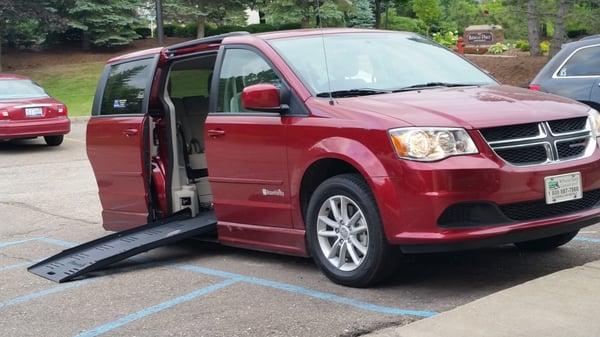 2016 Chrysler BraunAbility Van