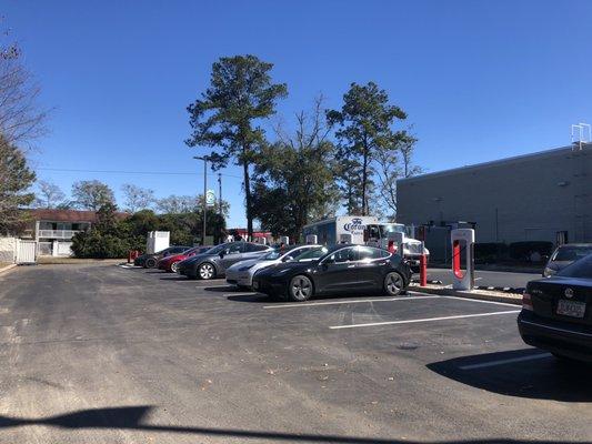 Tesla Supercharger- Valdosta