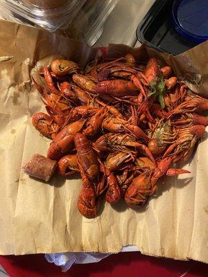 2lbs of crawfish