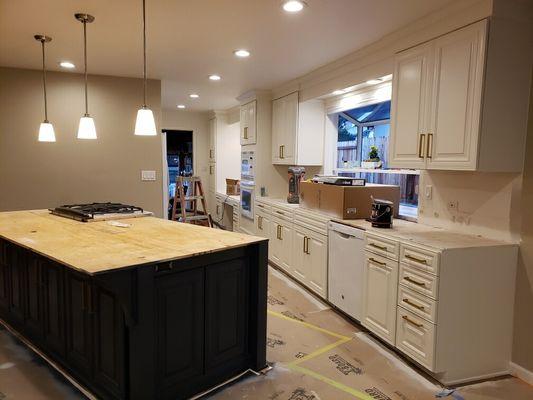 Creamy!! Love love this transformation our Pinole crew did. Great cabinets!