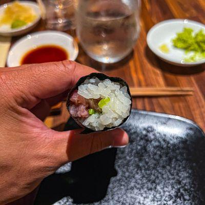 Negiri toro roll