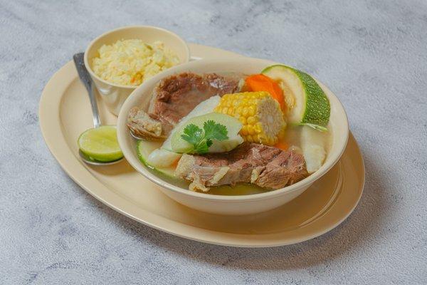 Caldo de res