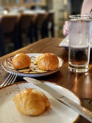 Delish rolls with a hint of seasoning.