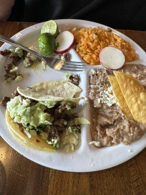 Carnitas taco plate