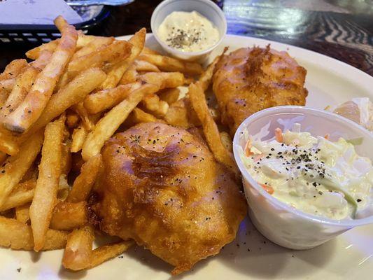 2 piece Fish n Chips - fish was great but think an Irish pub oughtta have better, fresh-cut tater fries. These arn't bad, just not great.