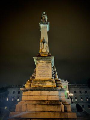 Monument to Confederate dead