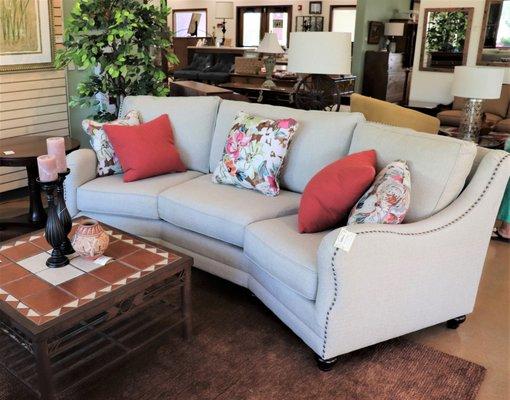 Great gently used furniture to decorate your nest!