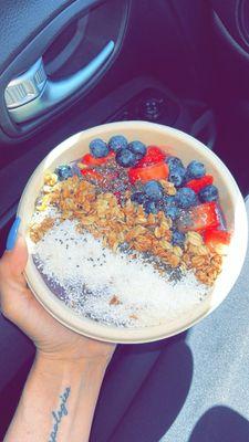 Berry Acai bowl