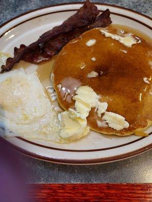 Must try the pancakes and bacon crispy