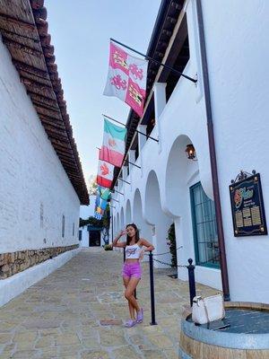 El Paseo Courtyard & Street of Spain