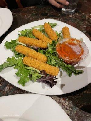 Mozzarella Sticks with an amazing marinara sauce