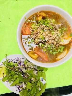 BÚN RIÊU- CRAB NOODLE SOUP WITH SHRIMP PASTE FLAVOR (SMALL WHITE RICE NOODLE)