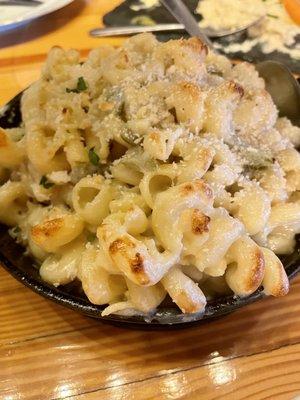 Family Roasted Jalapeno Mac and Cheese