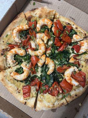 Vegan shrimp pizza