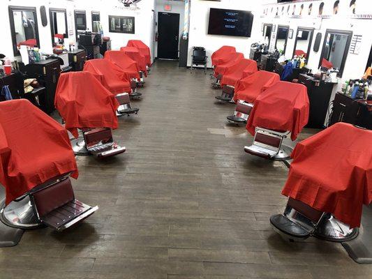 12 BARBERS AT YOUR SERVICE 7 DAYS A WEEK