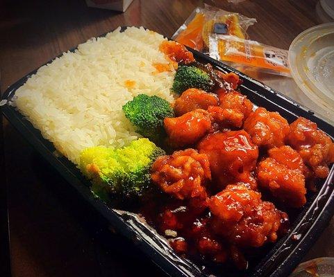 Delivery General Tso's Chicken!