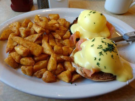 Smoked salmon eggs Benedict, Sunday special