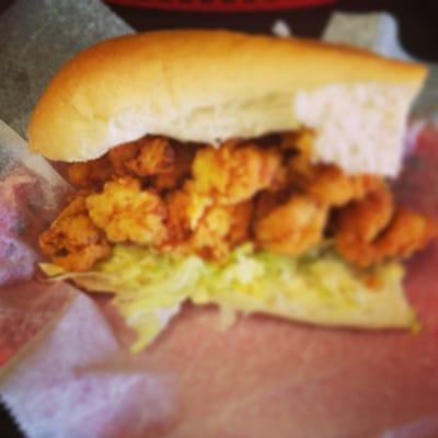 Shrimp poboy