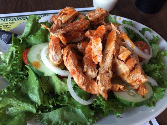 Grilled buffalo chicken salad