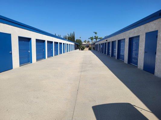 Allsize Storage offers interior and drive up units.