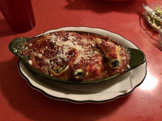 Baked spinach & ricotta stuffed shells