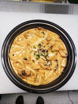 Chicken chipotle fettucine