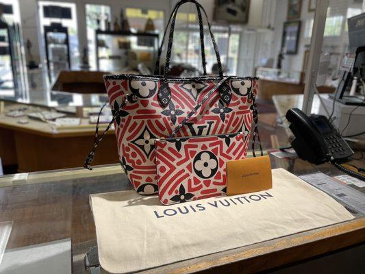 Louis Vuitton Crafty Neverfulll MM