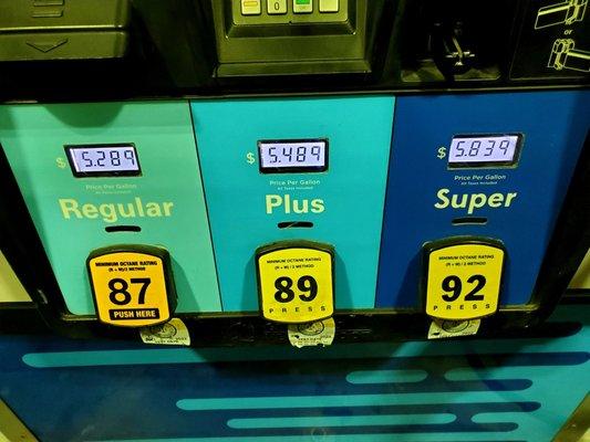 The Gas Prices with Kama'aina Card as of June 8, 2022.