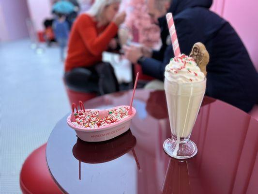 Gingerbread milkshake and ice cream Sunday