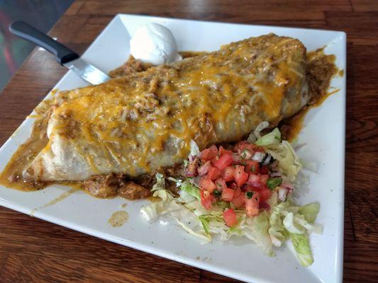 Chile Verde wet burrito. Pork was very tasty, salsa was very good, but needed more heat. Salad, fresh & crunchy. Nice.