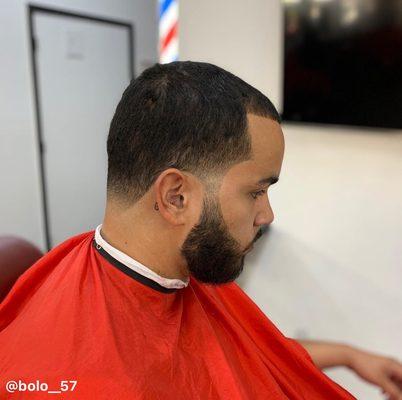 Manny’s Barbershop