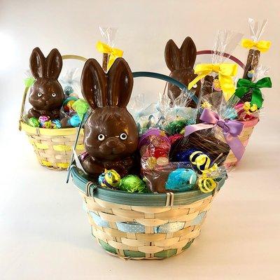 Our Medium Round Happy Bunny Basket is the cutest!