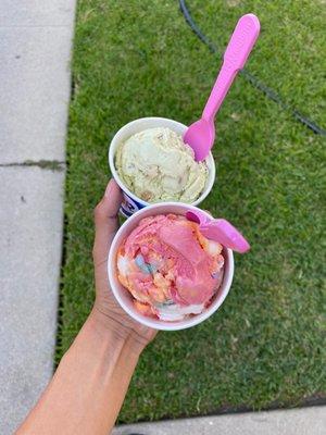 Pistachio and rainbow single scoop